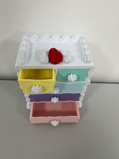 Çilekli Pasta Temalı Çekmeceli Masaüstü Organizer