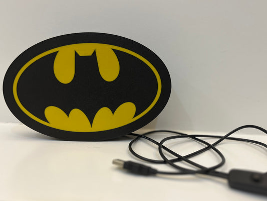 Batman Logolu Gece Lambası - Işıklı Tasarım ile Yıldız Gibi Parlayın