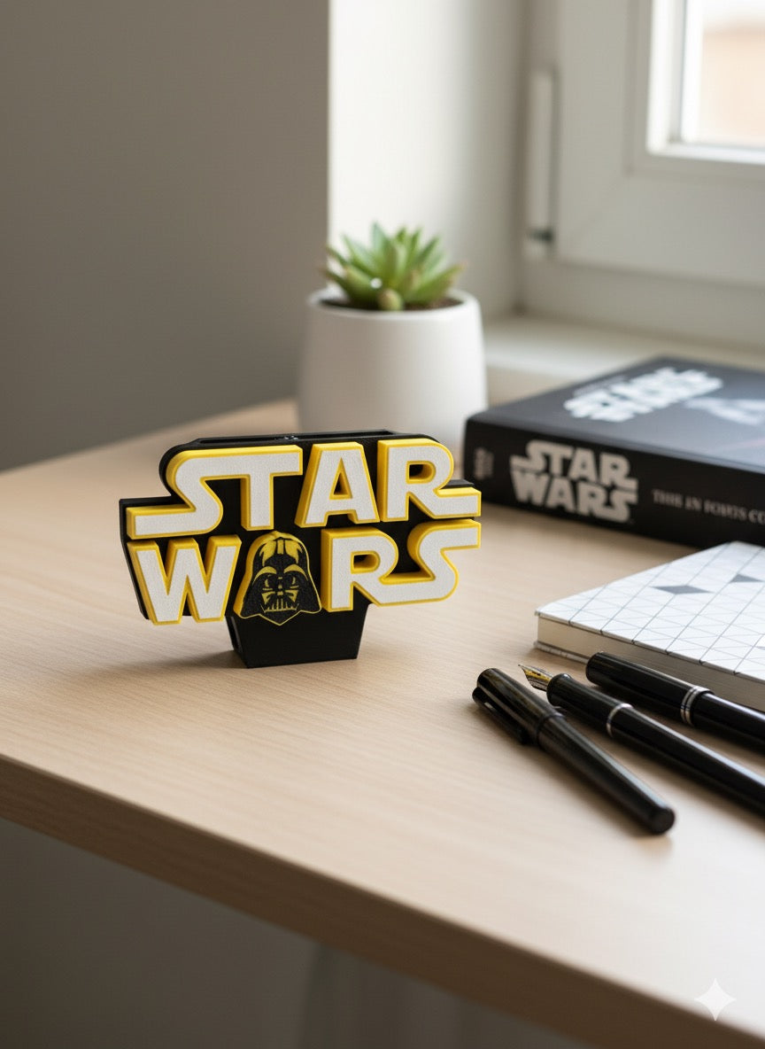 Star Wars Logolu Kalem Tutucu - Galaksi Temalı, Şık Tasarım ile Ofisinizi Süsleyin!