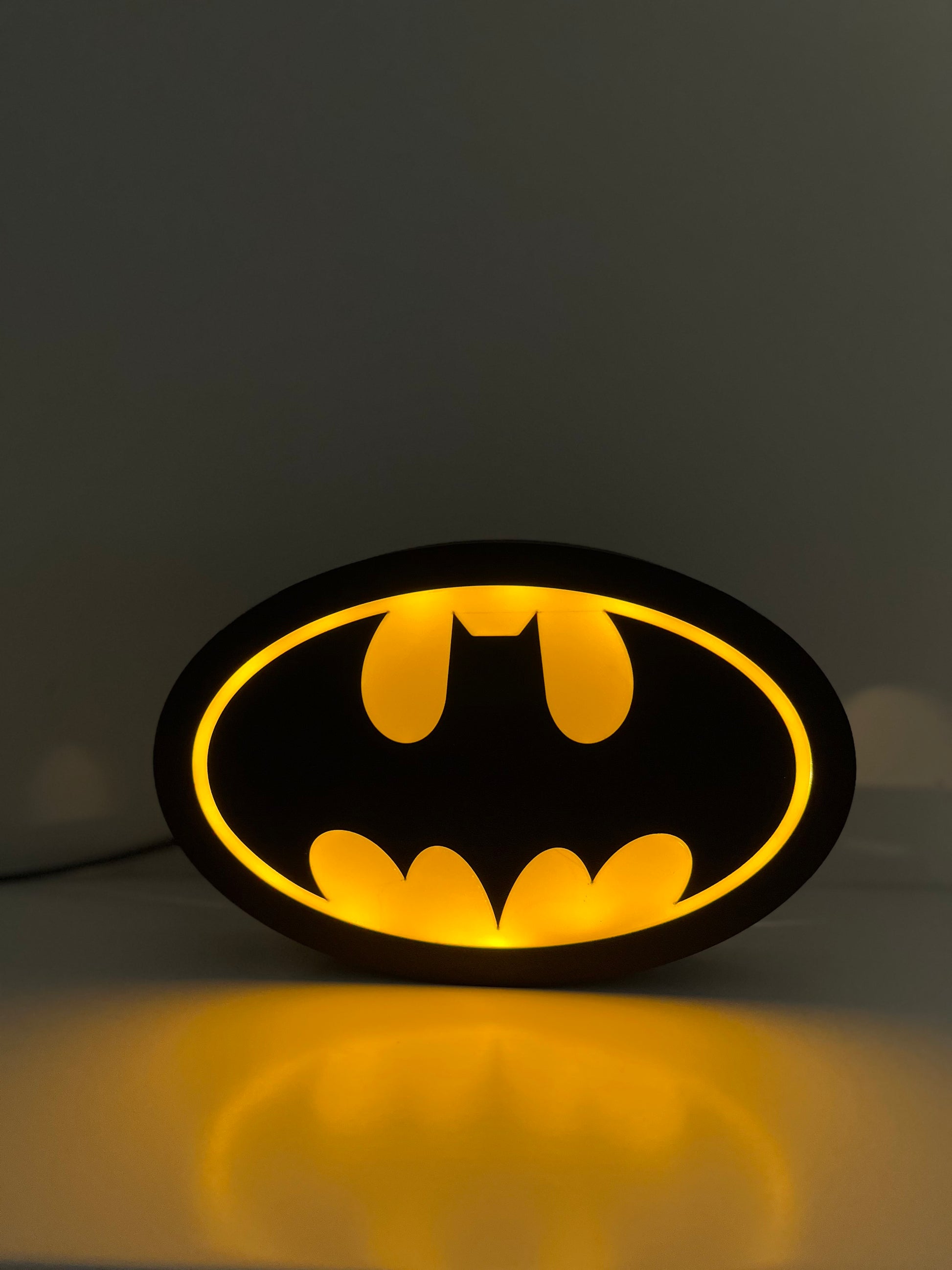 Batman LED Gece Lambası - Süper Kahraman Dekor — Yan Açı | ESL Dekor