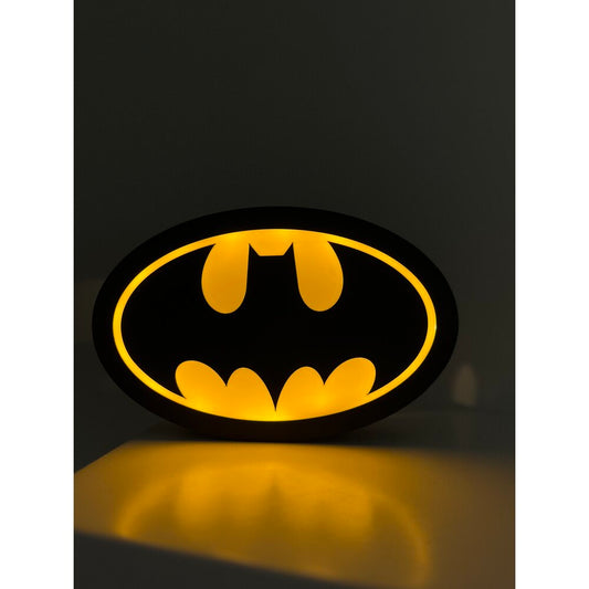 Batman Logolu Gece Lambası – Sarı LED Işıklı Masa Üstü Dekoratif Lamba  | ESLDecor
