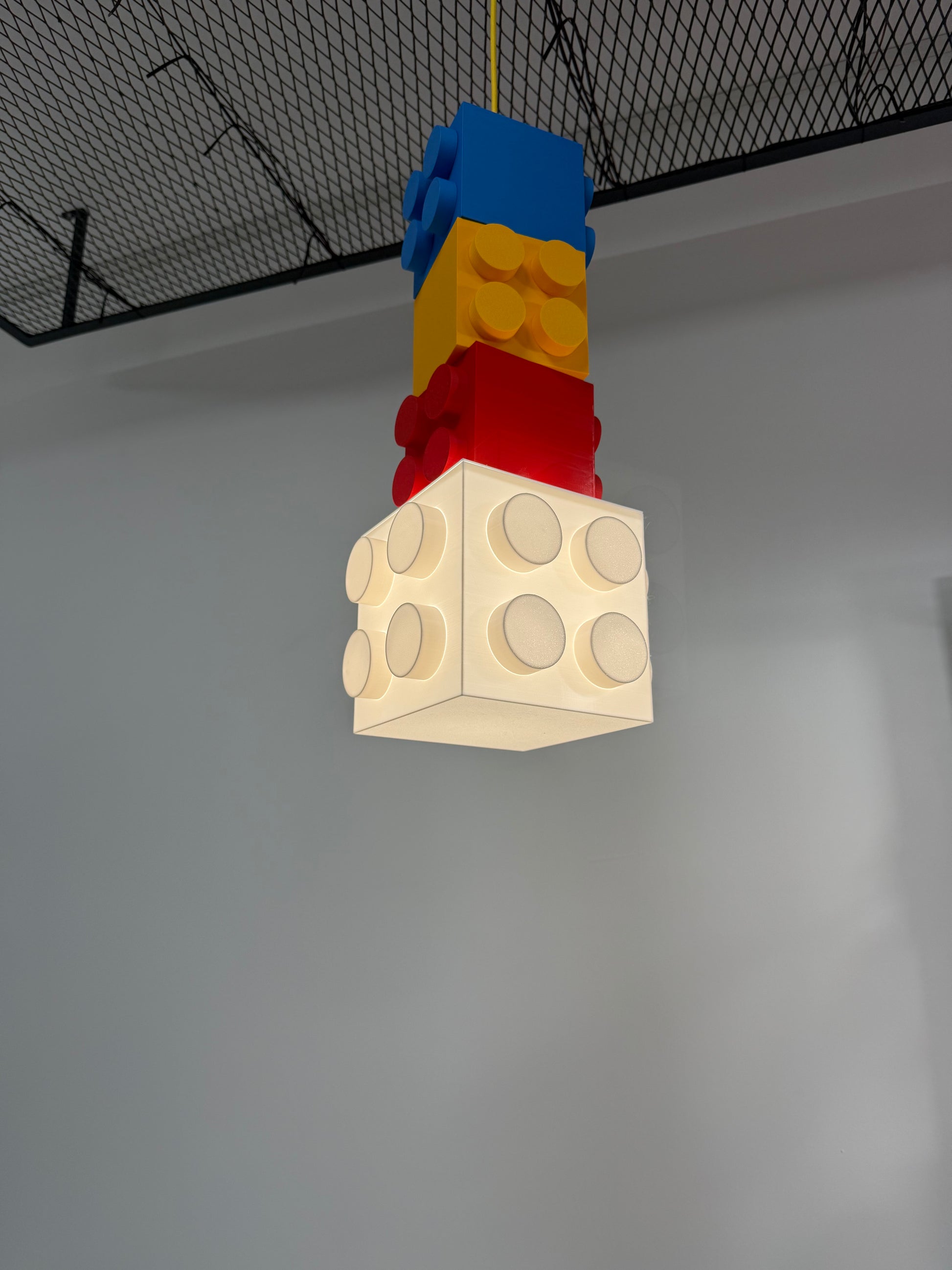 Lego Blok Tavan Lambası - Çocuk Odası Sarkıt Aydınlatma — Detay Görünüm | ESL Dekor